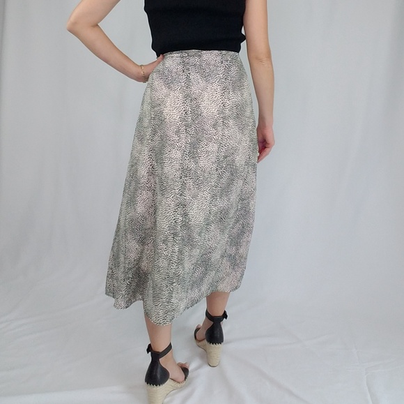 Spotted animal print skirt - Picture 7 of 8